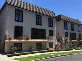 1630 Hilts Ave, Los Angeles, CA