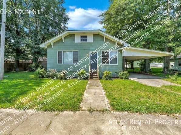 1028 Main St