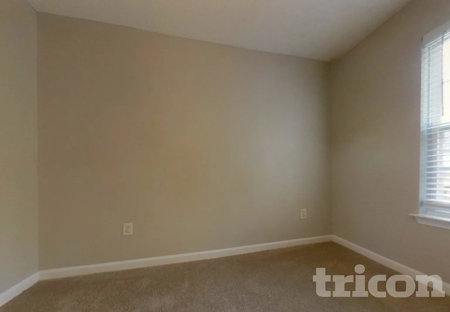 105 Rampart Street Dallas GA — Photo 3
