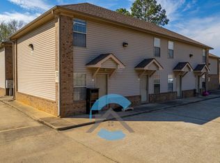 2022 Erbach St APT 4, Conway, AR 72034