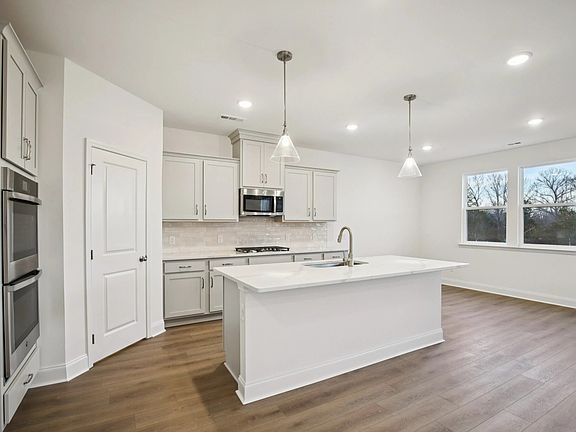 157 Emeline Way, Homesite 26 Interior Image 7