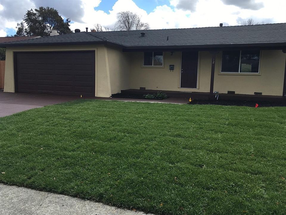 1st image of 12 Tillman Cir