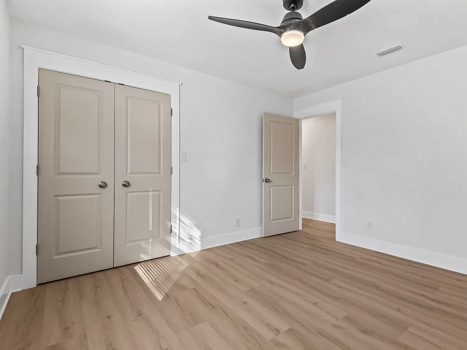 15220 Sunray Rd — Photo 4