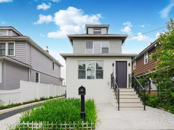 15 Clark Pl, Staten Island, NY 10302