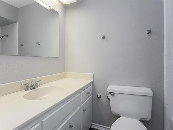 5th image of 5318 Heather Glen Dr