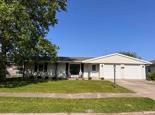 2901 N Richmond Dr, Muncie, IN 47304
