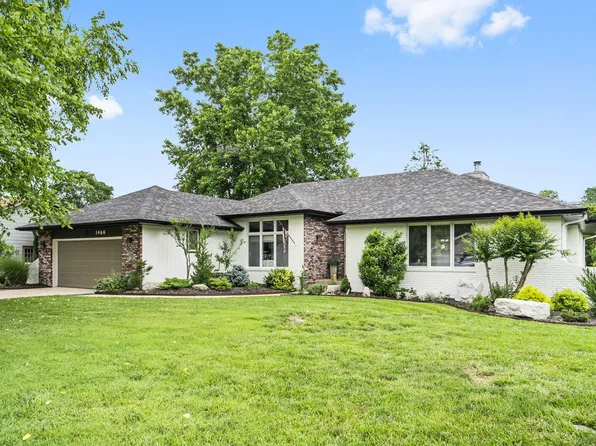 1466 Pointe Royale Drive, Branson, MO 65616