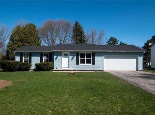 256 Drumcliff Way, Rochester, NY 14612