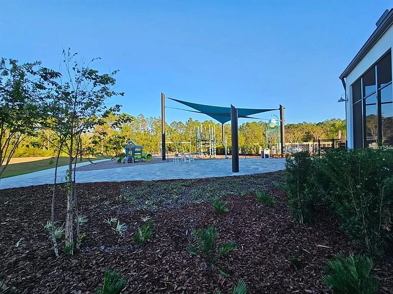 2667 Swooping Sparrow Dr — Photo 36