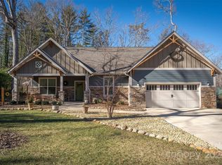 17 Laurel Ln, Black Mountain, NC 28711