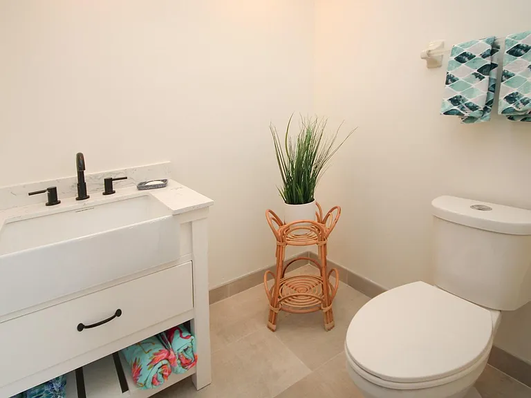 11877 Pebblewood Dr #202 — Photo 9