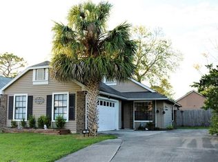 188 Lakeside Cir, Sanford, FL 32773