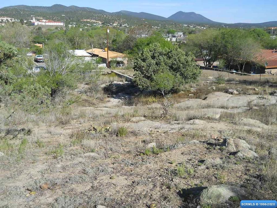 1st image of Corbin St N