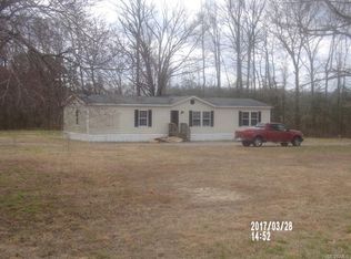 3810 Leedstown Rd, Colonial Beach, VA 22443