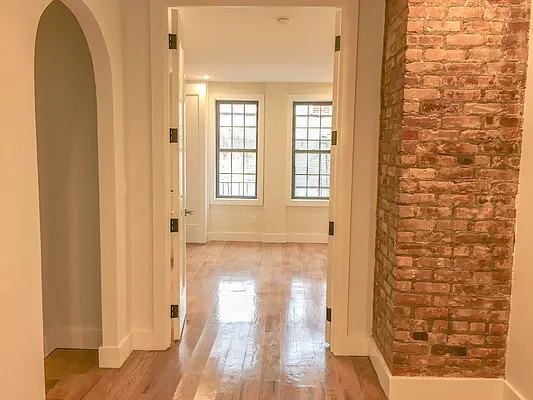 Rented by Lofts and Flats LLC | media 43