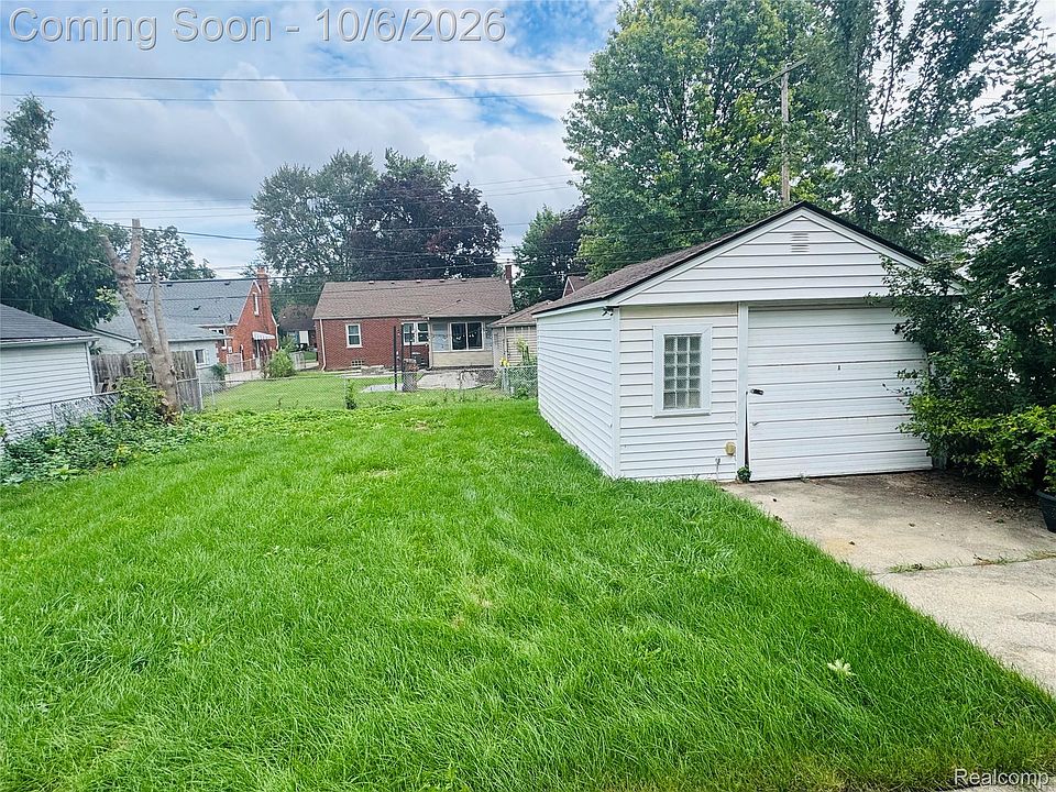 15632 Englewood Ave, photo 14