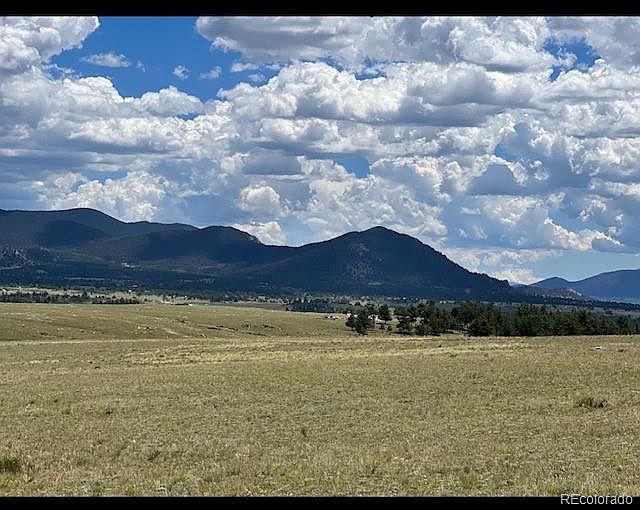 1st image of 1593 Yellowstone Road