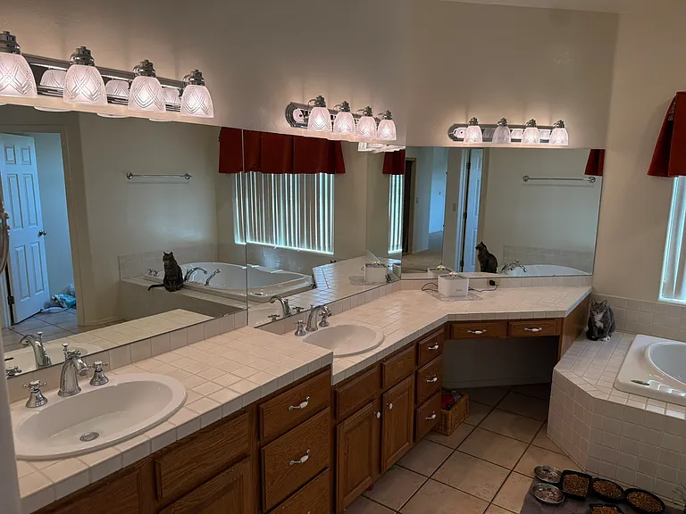 6141 N Paseo Zaldivar — Photo 26