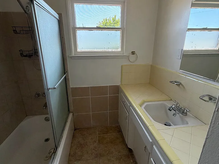 2053 E Shamwood St — Photo 9
