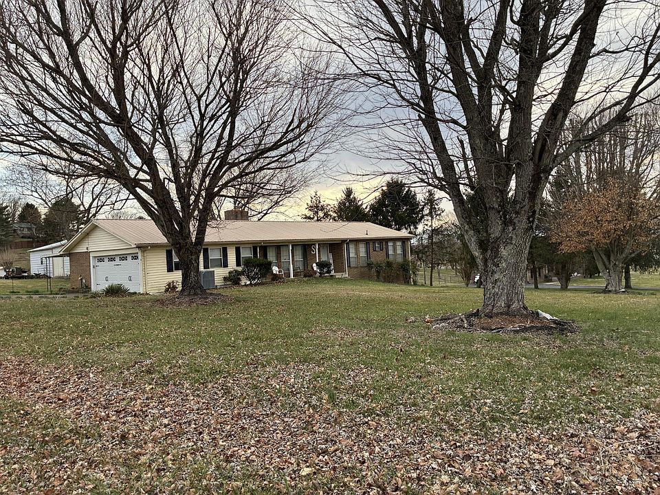 1st image of 112 Woodland Dr