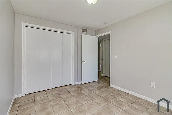 8727 N 50th St #A — Photo 11