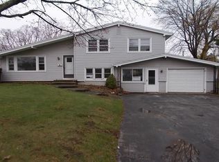 110 Kaymar Dr, Rochester, NY 14616