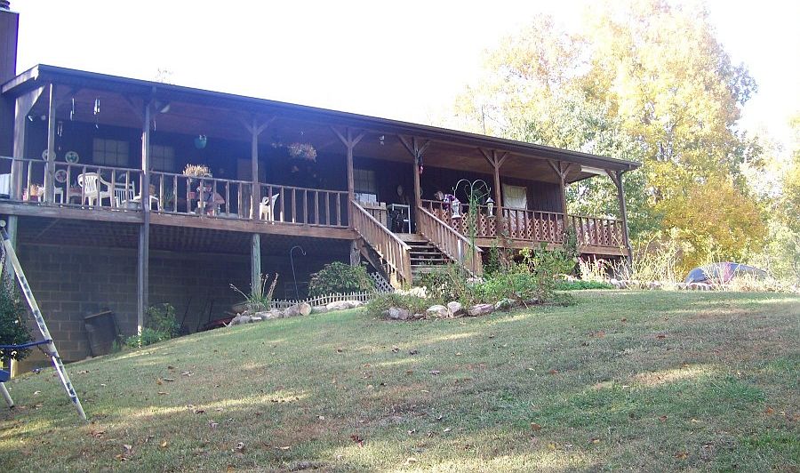 2nd image of 2022 Long Branch Rd