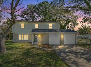 1101 Gauntlet Dr, Chesapeake, VA 23323