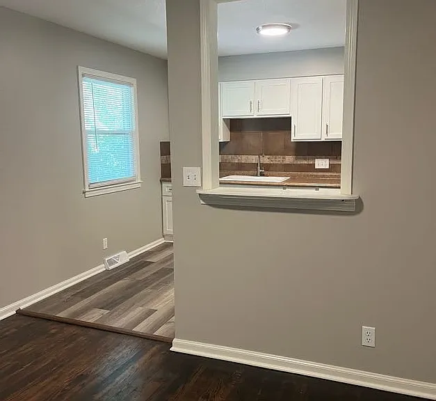 1103 S Highland Dr — Photo 6
