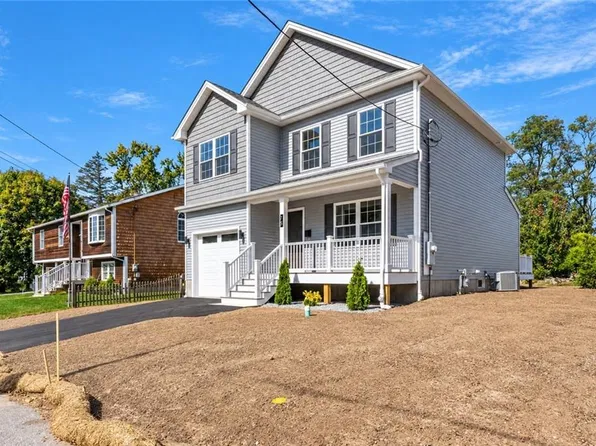 73 Locust St E, Providence, RI 02906