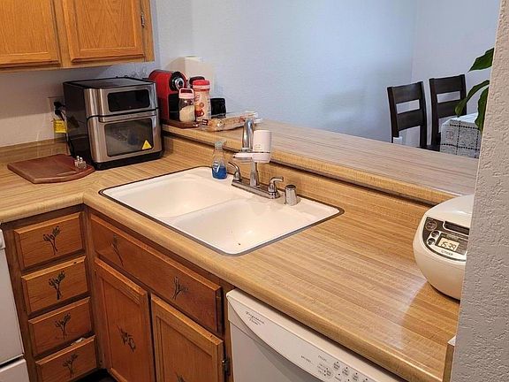 2nd image of 1063 Tekman Dr