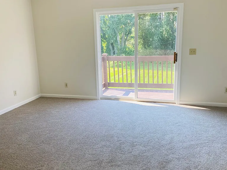 175 Meadows End Rd — Photo 25
