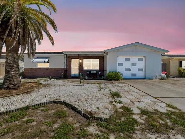 8052 Dedham Dr, Port Richey, FL 34668