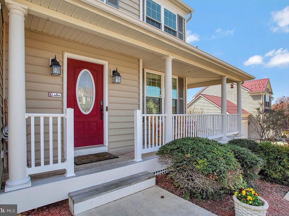 1st image of 41917 Sara Ann Ct