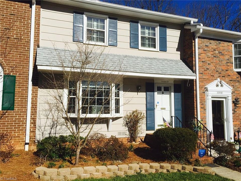 1st image of 3004 Overton Dr APT D