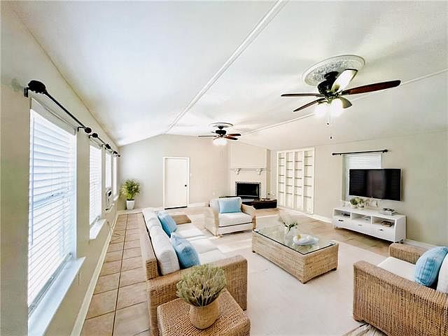 1st image of 8800 Bocage Pl