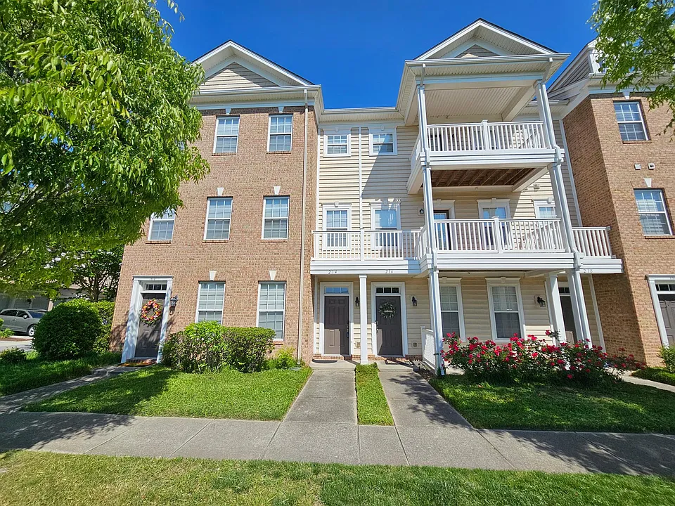 214 Larimar Ave