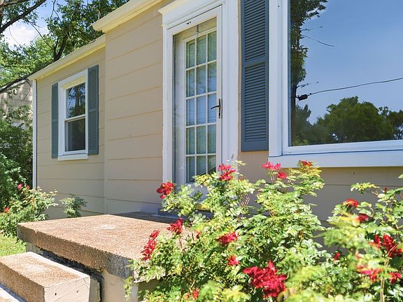 4th image of 361 Lanier Dr