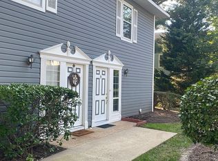 4582 Genoa Cir, Virginia Beach, VA 23462