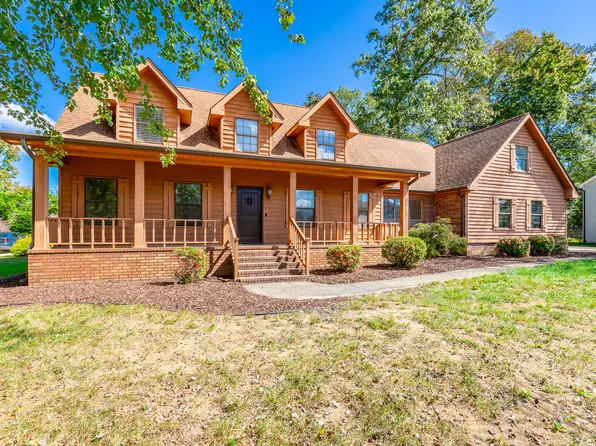 427 Valleybrook Rd, Hixson, TN 37343