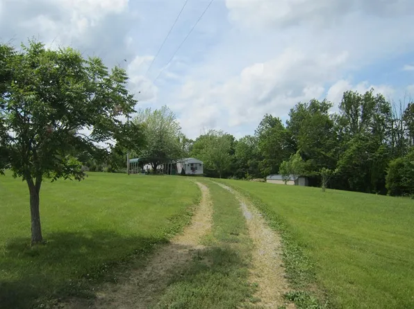 7579 Oak Ridge Rd, Hillsboro, OH 45133