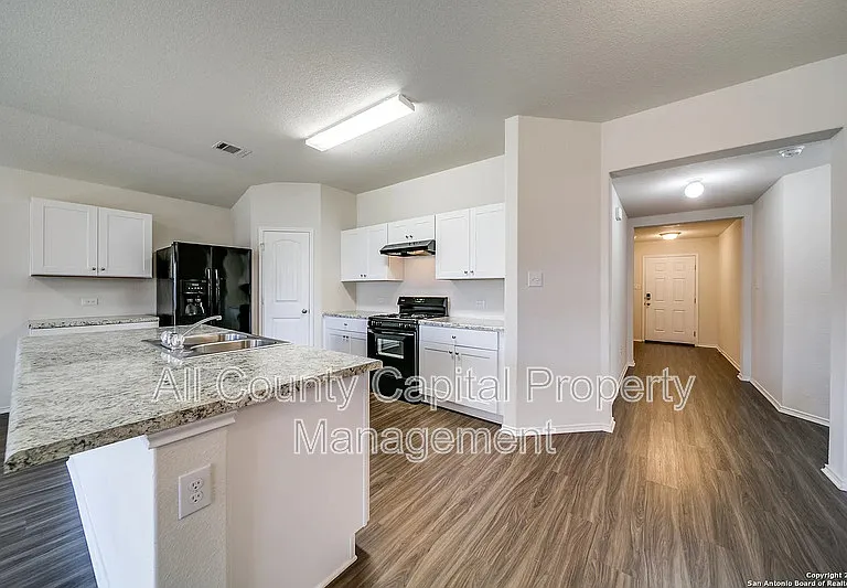 509 Moonvine Way — Photo 3