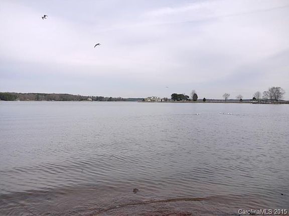 4th image of 4896 Moonlite Bay Dr