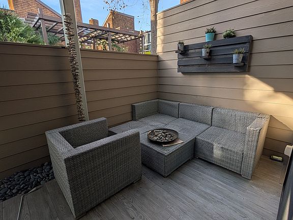 5th image of 245 S Helix Ave Unit 1