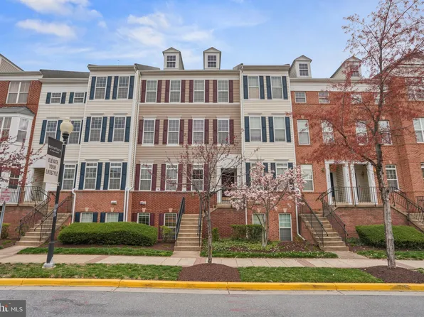 4322 Telfair Blvd #337, Suitland, MD 20746