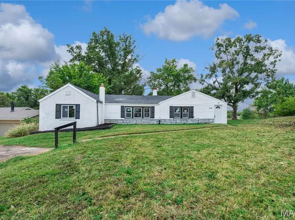 676 Meramec Station Rd, Valley Park, MO 63088