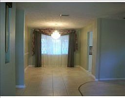 3rd image of 6909 Spencer Cir