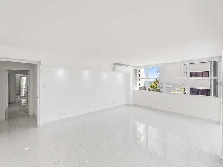 54 Kings Ct #2B — Photo 6