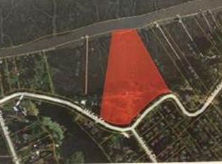 813 W 1st St, Midway, GA 31320