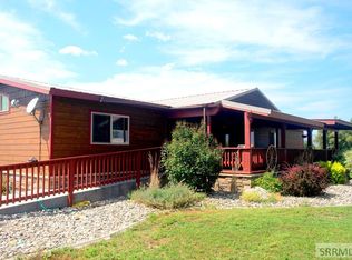 16 Coiner Rd, Salmon, ID 83467